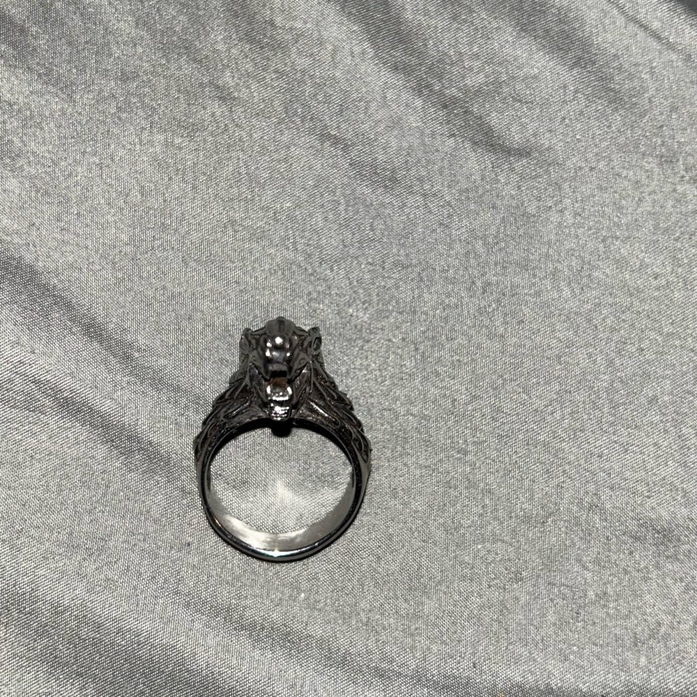 Silver Wolf Ring - image 3